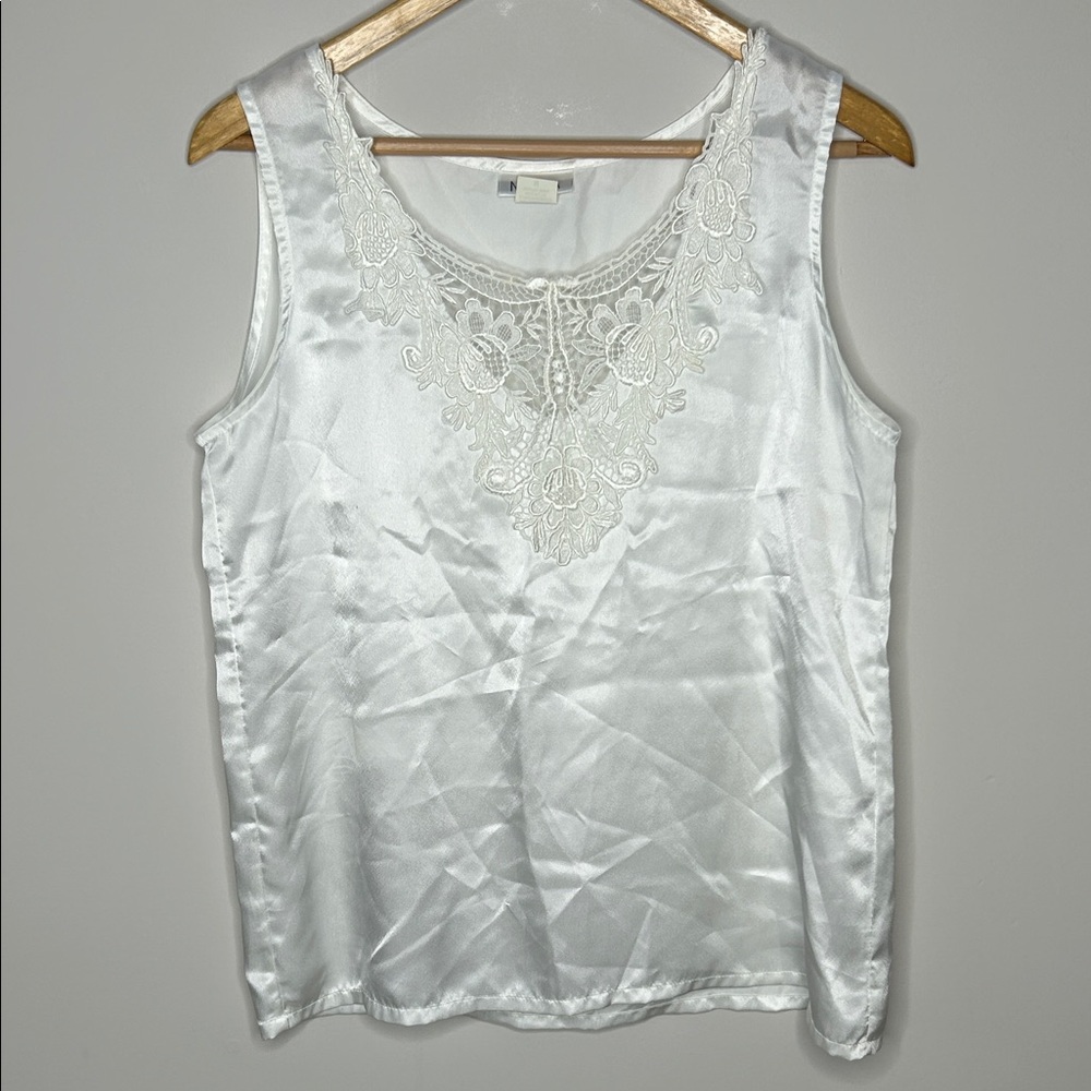 NWOT Nicola Vintage Satin Tank